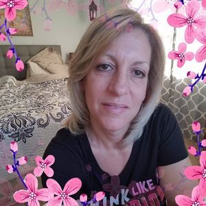 Meet your Posher, Michele